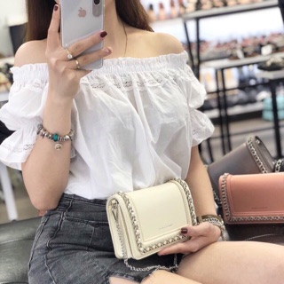Túi CNK viền xích 