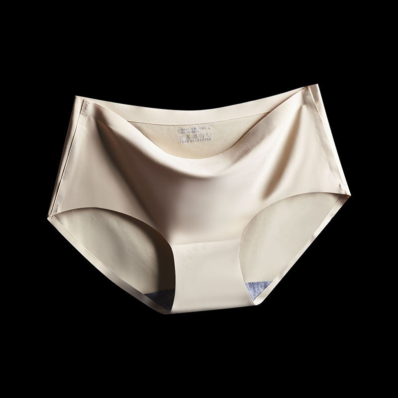 Quần lót vải lụa lạnh không đường may in hình one Piece cá tính cho nữ | BigBuy360 - bigbuy360.vn