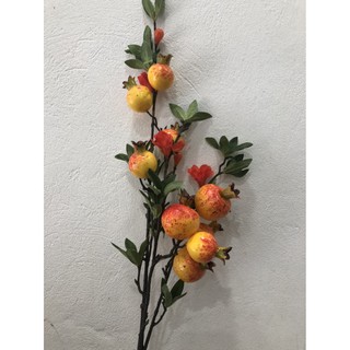 Cành Lựu giả 6 và 9 quả