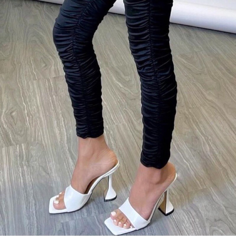 Guốc vạt xéo gót ly 9p mix đồ chanh sả, tôn dáng sexy, cực kỳ cá tính