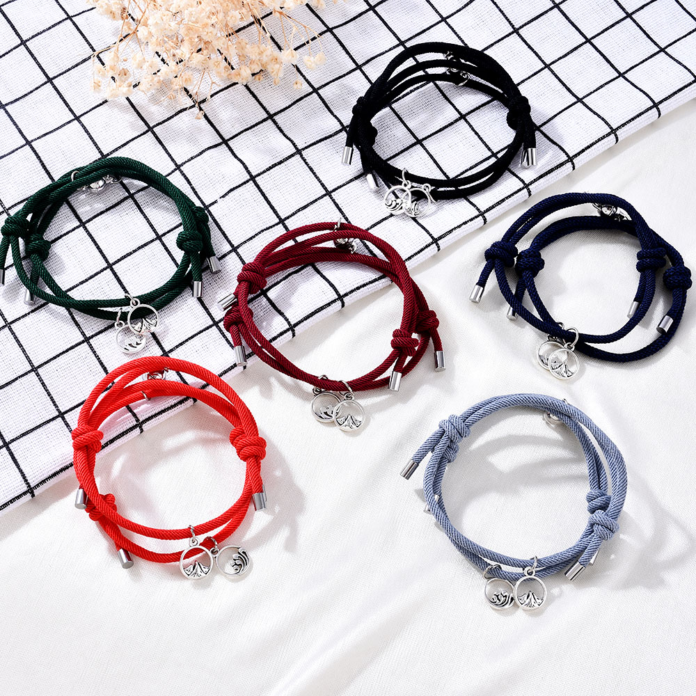 Cặp vòng tay có nam châm thiết kế độc đáo thời trang cho các cặp đôi