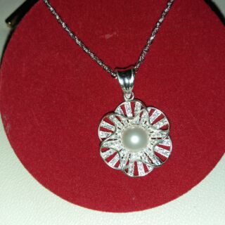 Dây chuyền  nữ mặt hoa