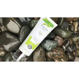 [Mỹ phẩm cho mẹ bầu] Sữa Rửa Mặt Trà Xanh