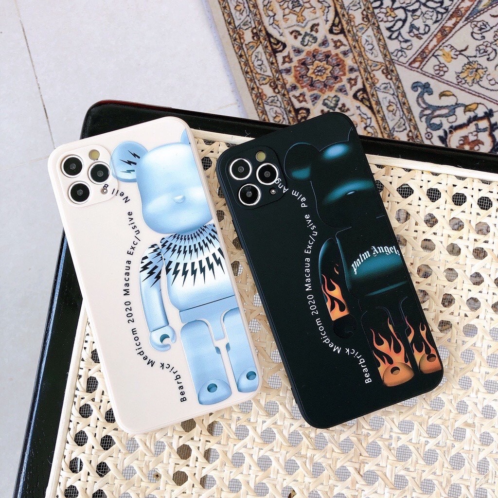 Ốp Lưng Iphone Cạnh Vuông, Bảo Vệ Camera Hình Gấu Kaws 7Plus,8Plus,x,xs,xsmax,11,11promax,12,12promax,13,13promax