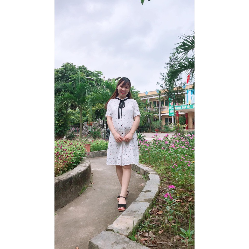 ĐẦM BẦU FREESHIP Váy chất thô hoa nhí cổ tầu buộc nơ đen