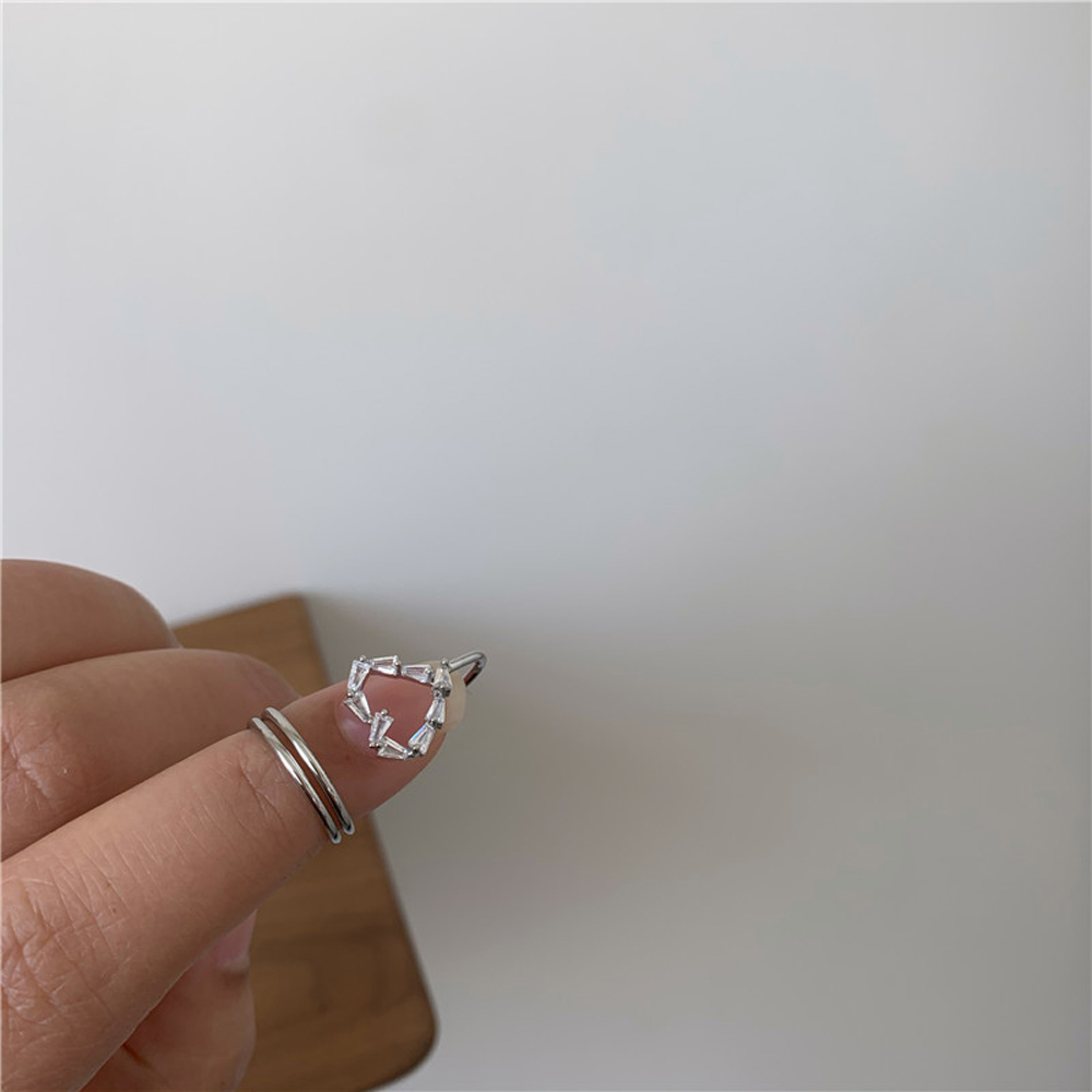 Nhẫn Đeo Tay Kim Loại Hình Trái Tim Đính Đá Thời Trang Cho Nữ