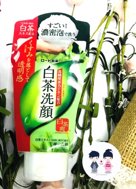 Sữa rửa mặt trà xanh Rohto Shirochasou Green Tea Foam