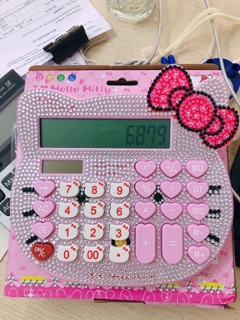 Máy tính hello kitty