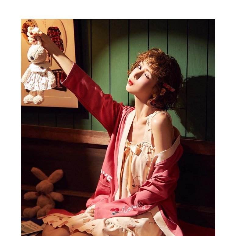 Set váy ngủ và áo choàng cotton Quãng Châu có lót ngực | BigBuy360 - bigbuy360.vn