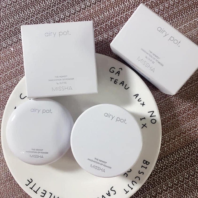 Phấn phủ kiềm dầu Misha Airy Pot | BigBuy360 - bigbuy360.vn