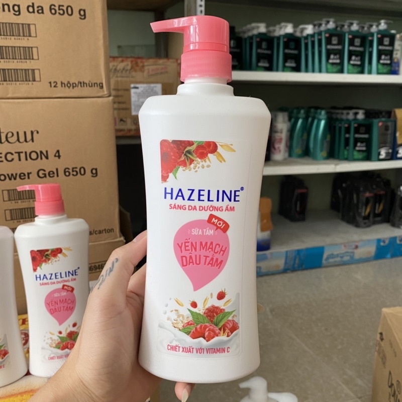 Sữa Tắm Sáng Da Hazeline 670g