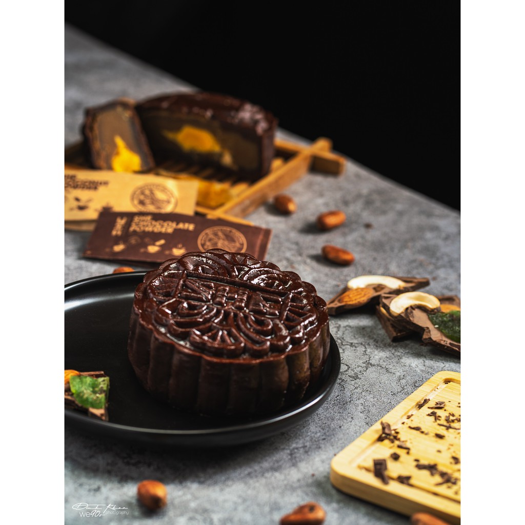 Hộp Bánh Trung Thu Cao Cấp Trăng Cười MN (SHE Chocolate) | BigBuy360 - bigbuy360.vn