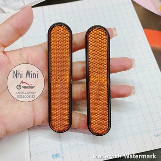 Mắt mèo phản quang dán phuộc trước