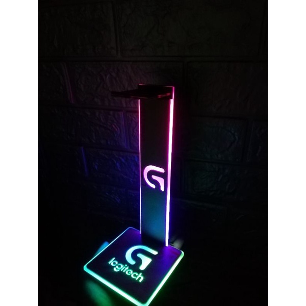 Giá treo tai nghe RGB
