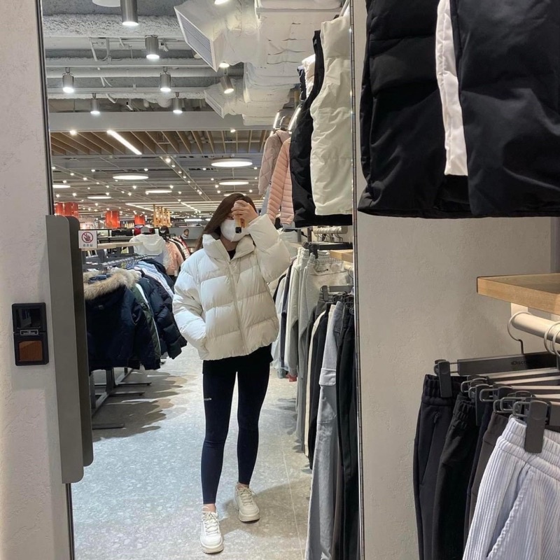 Áo lông vũ discoveryy xuất Hàn