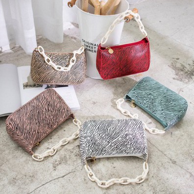 Túi kẹp nách vân ngựa vằn phối xích phong cách Retro DC09 túi đeo vai Chip Xinh Bag | BigBuy360 - bigbuy360.vn