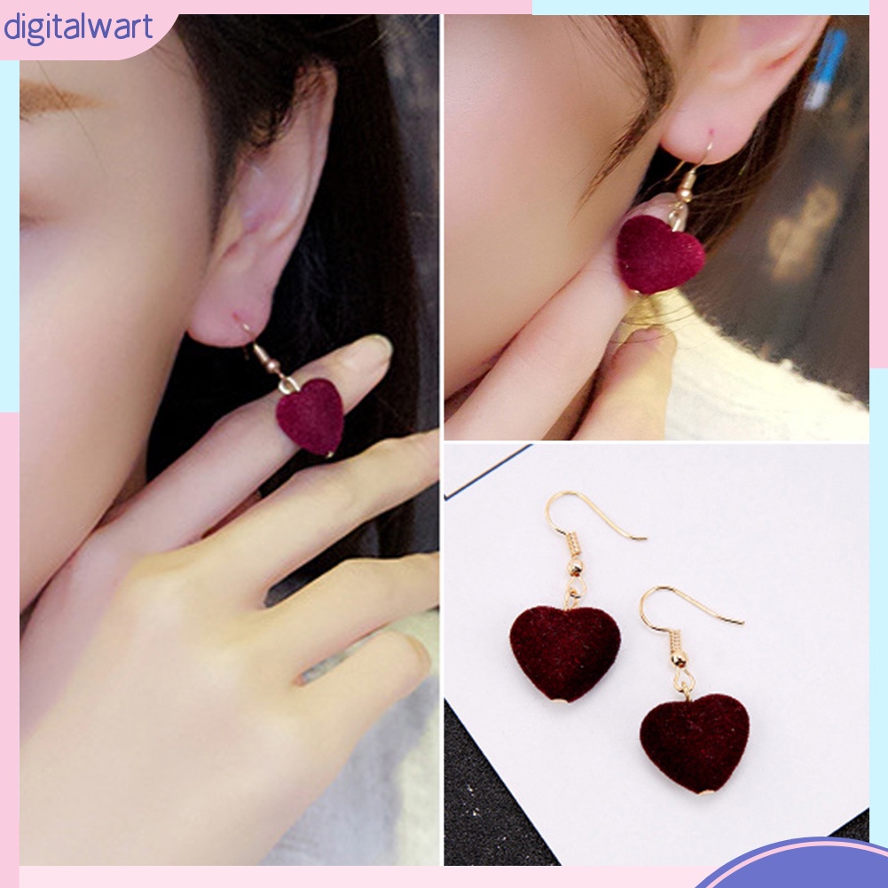 Đôi khuyên tai móc thiết kế hình trái tim chất liệu vải nhung xinh xắn thời trang dành cho nữ