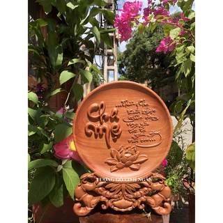 Tranh đĩa gỗ hương (đường kính đĩa 30 cm, cao 40 cm, dày 3 cm)