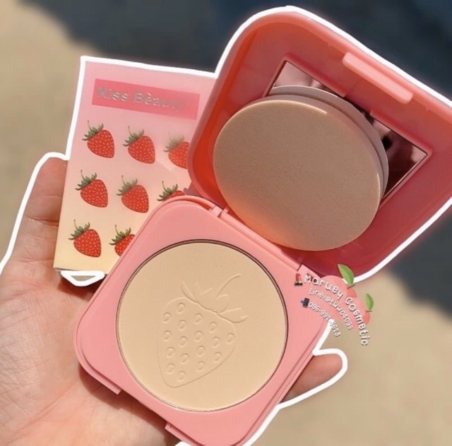 Phấn nén kèm mút tán quả dâu Kissbeauty | BigBuy360 - bigbuy360.vn