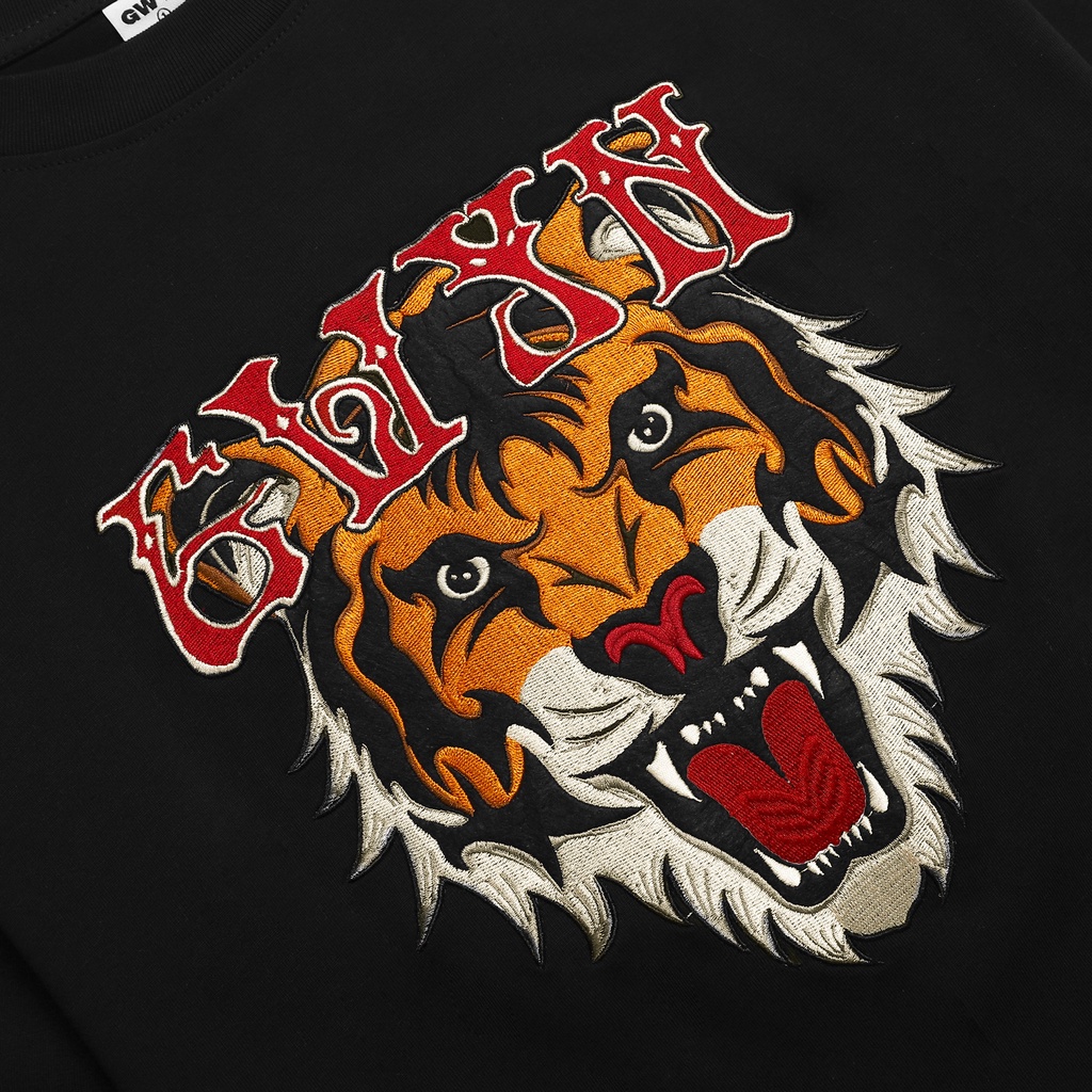 Áo thun " GWYN TIGER " unisex màu đen cotton dày dặn
