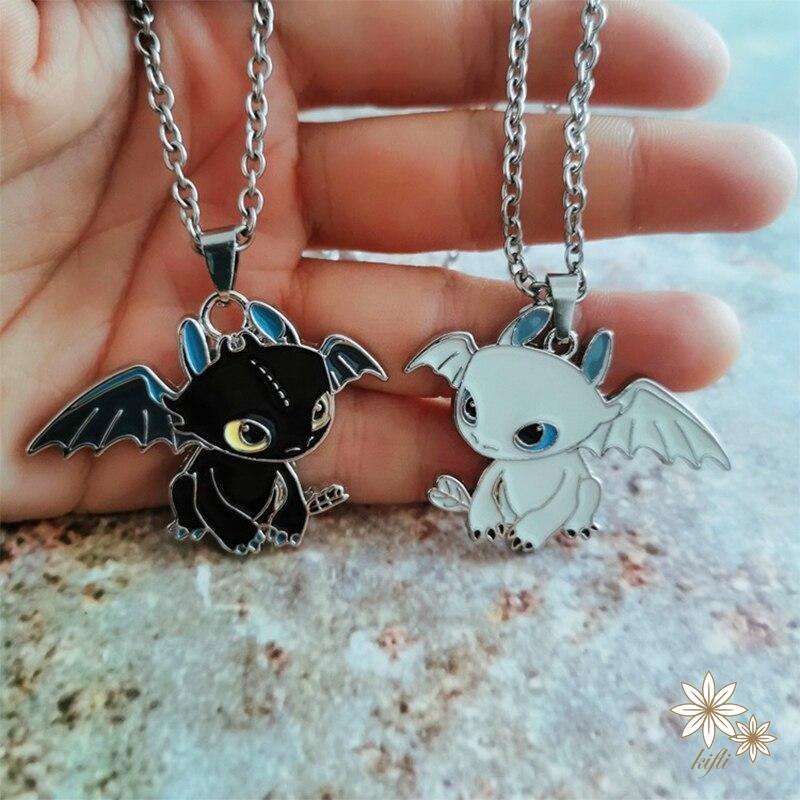 【Kifli.vn】 Vòng cổ Cặp Đôi Hình Rồng Bay Màu Trắng Đen