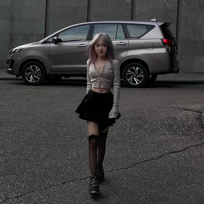 Set áo bikini và áo ngoài màu ghi