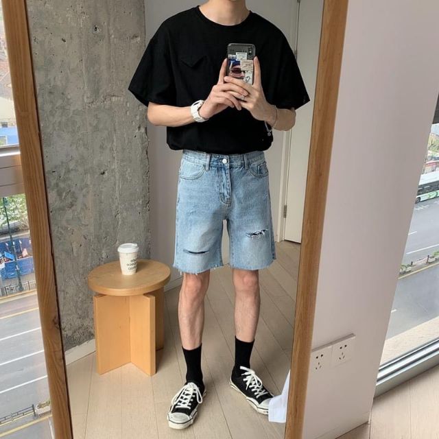 Short jean xanh rách trước sau