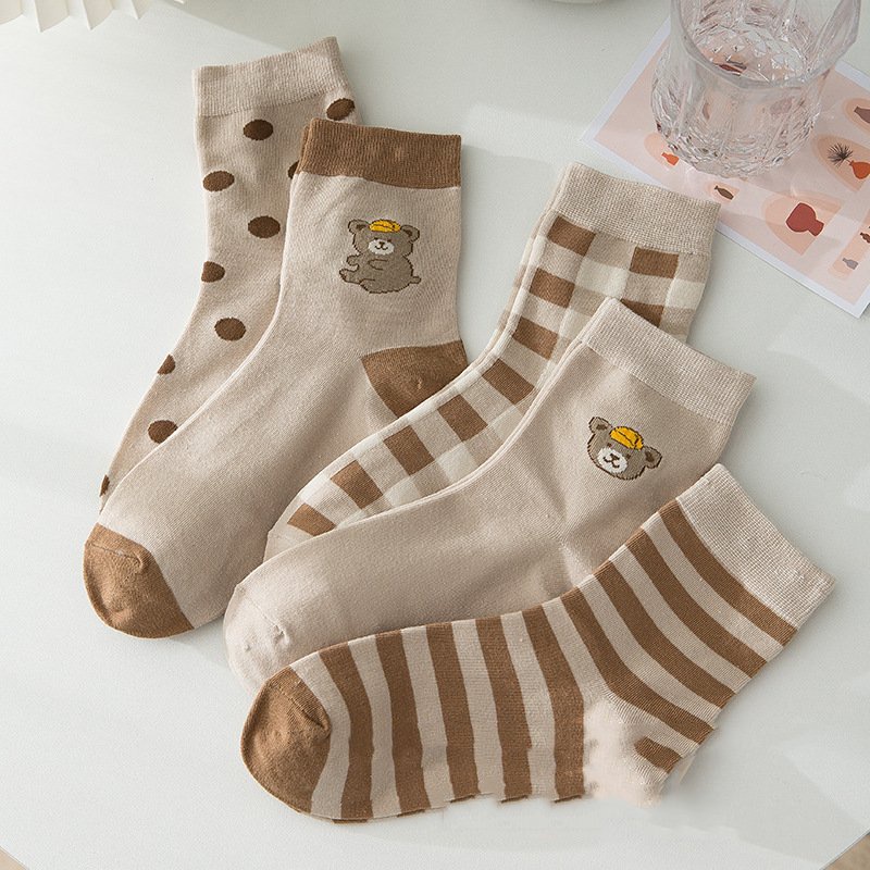 Tất nữ Muzini vớ cổ cao họa tiết gấu tone nâu ngộ nghĩnh đáng yêu TN139