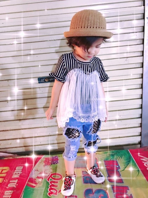 Quần bò rách cho bé