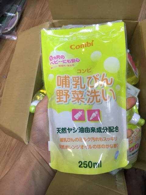 Rửa bình combi ( chai 300ml - túi 250ml ) cho bé sơ sinh