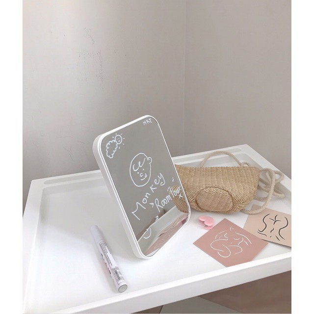 Gương trang điểm để bàn có chân chống hình chữ T