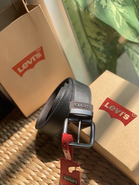 NỊT LEVIS HAI MẶT CỰC HOT