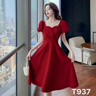 Đầm xoè tay phồng cổ tim kết cườm xếp ly ngực chất liệu for mịn T937