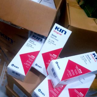 Nước súc miệng kin gingival 250ml.