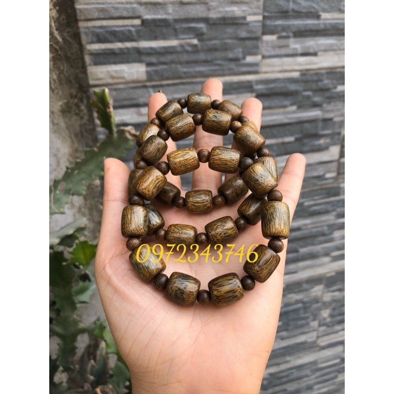 VÒNG TRẦM HƯƠNG THIÊN NHIÊN TRÚC ĐEO TAY CHO NAM-THƠM VĨNH VIỄN