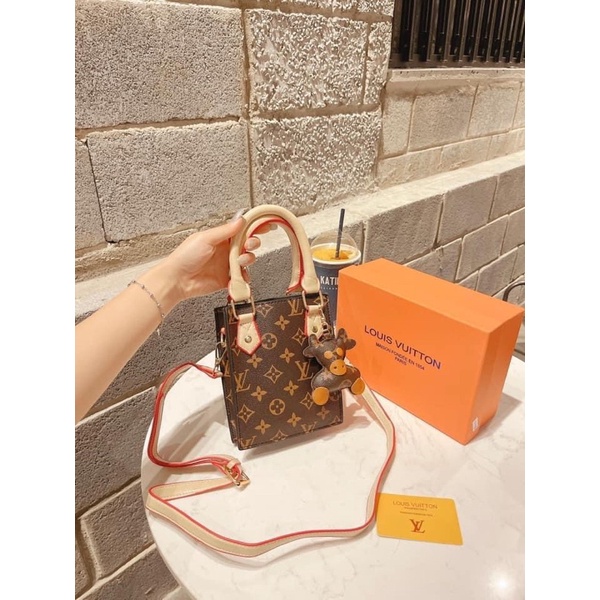 TÚI đeo chéo nữ Lệ Vi Đứng kèm móc trâu FREE SHIP size 18cm