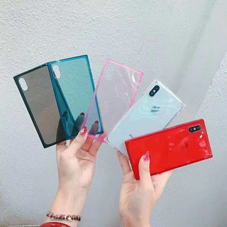 ỐP LƯNG DẺO VUÔNG TRONG IPHONE