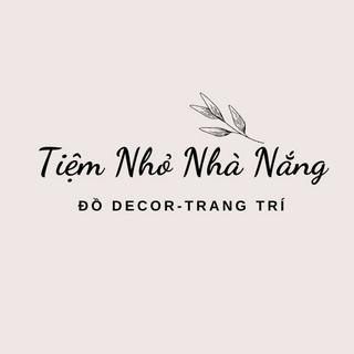 Tiệm Nhỏ Nhà Nắng