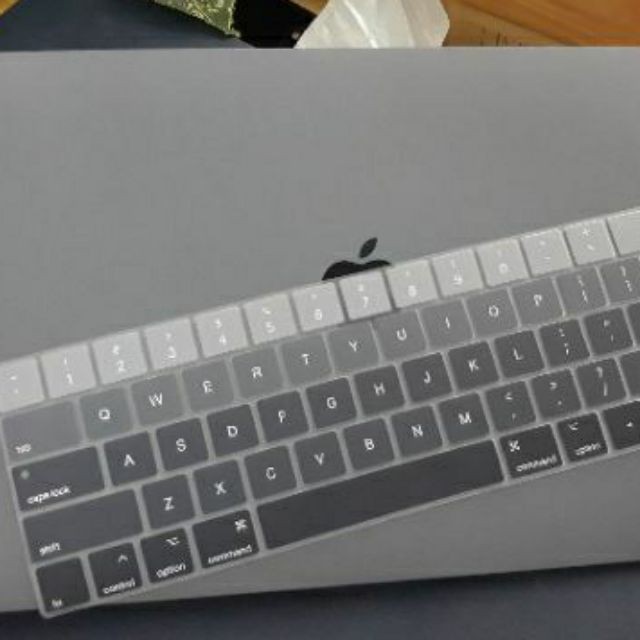  ComBo case màu gray dành cho các dòng Macbook!!
