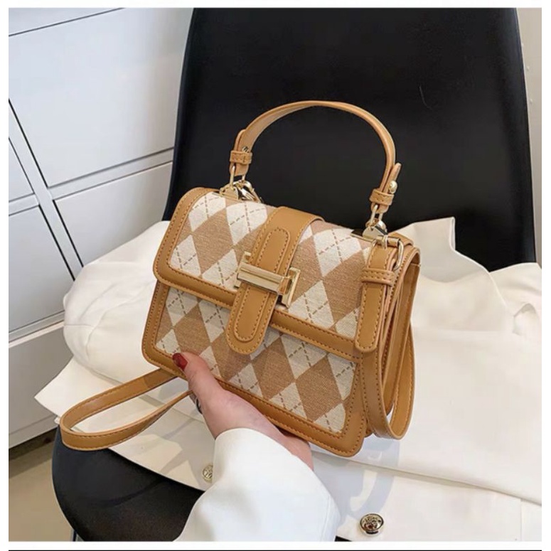 Dora Bag