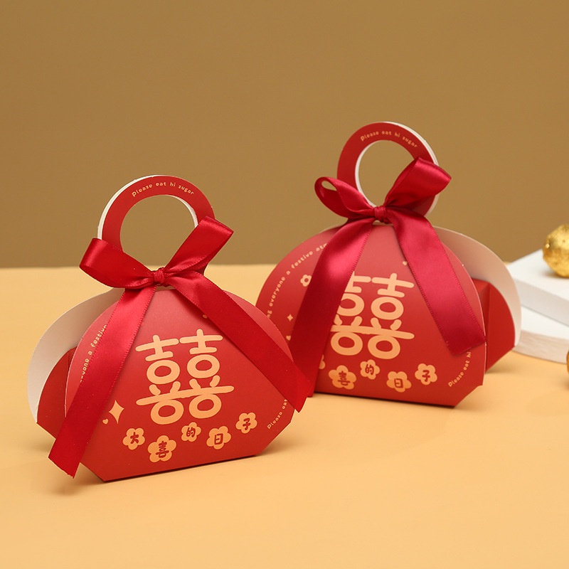 Set 10 Hộp Giấy Đựng Bánh Kẹo Đám Cưới Hình Chữ Hỷ Buộc Nơ Đỏ Xinh Xắn 8*5*14cm MARRYSTORE