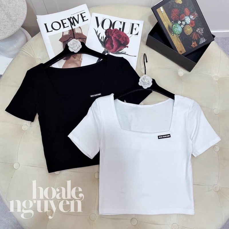 [Mã WASKT410K giảm 10K đơn 50K] ANU214 - ÁO BODY ZIP CỔ VUÔNG TAG CHỮ NGỰC | BigBuy360 - bigbuy360.vn