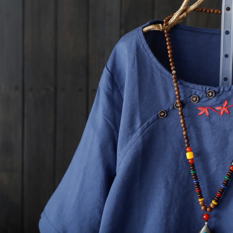 Áo trung niên vải linen theo hoa đơn giản freesize