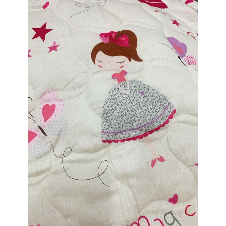 Set chăn gối cho bé