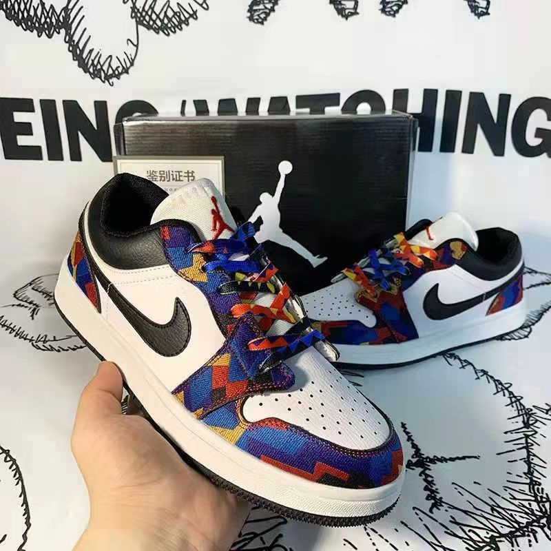 Giày BóNg Rổ ChấT LiệU Da Cho Nam Và Nữ