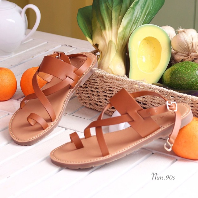 Sandal da xỏ ngón