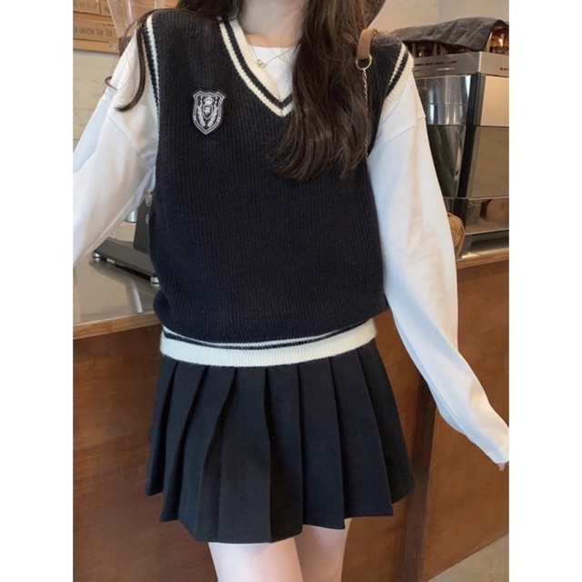 Chân váy tennis xếp ly màu nâu chất vải rất dày dặn CV018