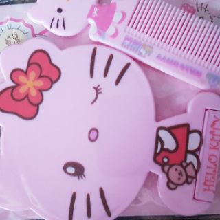 Gương kèm lược Hello kitty