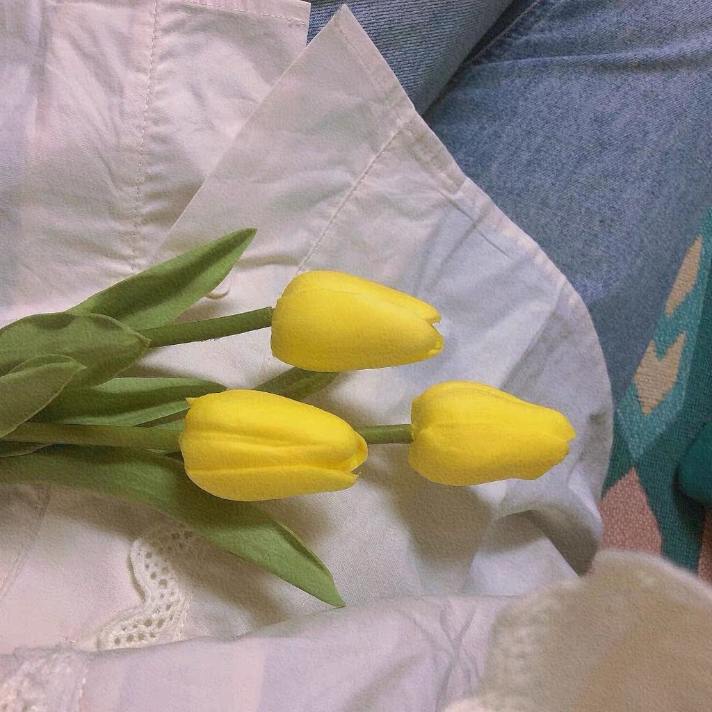 Đóa hoa tulip nhân tạo trang trí sân vườn / nội thất / văn phòng / tiệc cưới