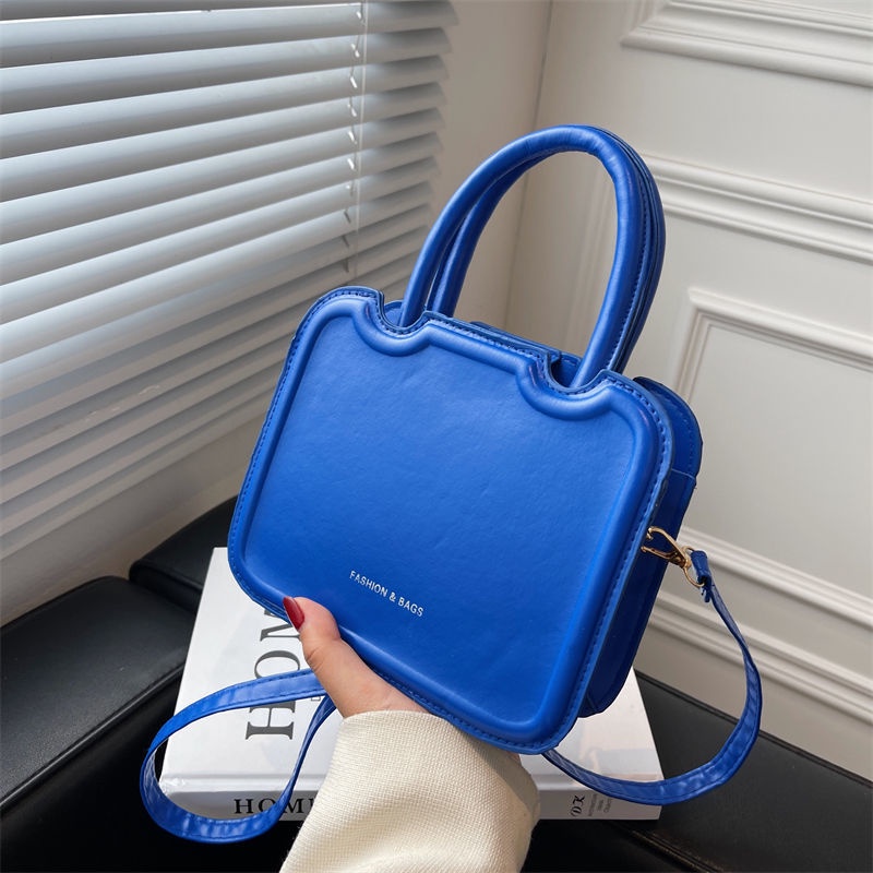 Túi xách messenger hình vuông nhỏ cầm tay phong cách thời trang xuân hè 2022 mới sang trọng cho nữ